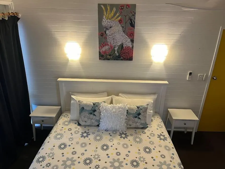 Seahorse Lodge Bongaree Australia
